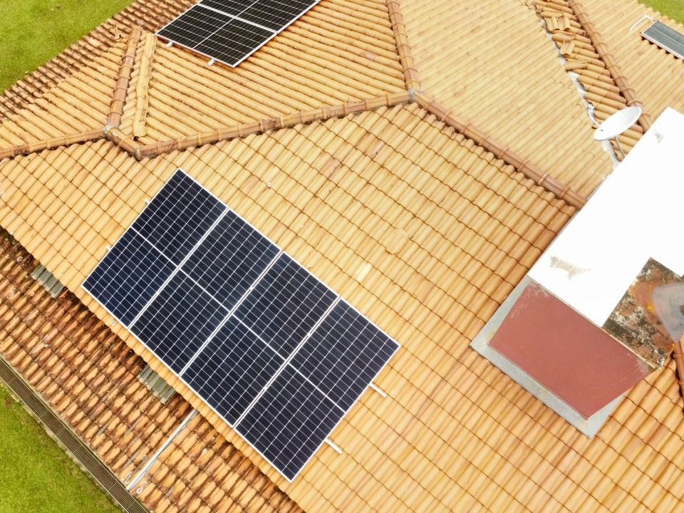 Casa com telhado cerâmico